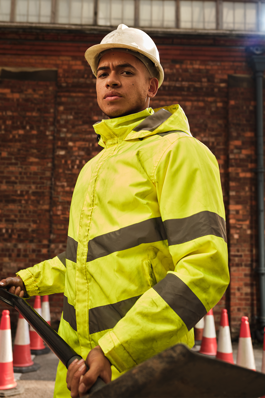 Unisex voděodolná fleecem podšitá bunda s reflexními prvky Hi Vis